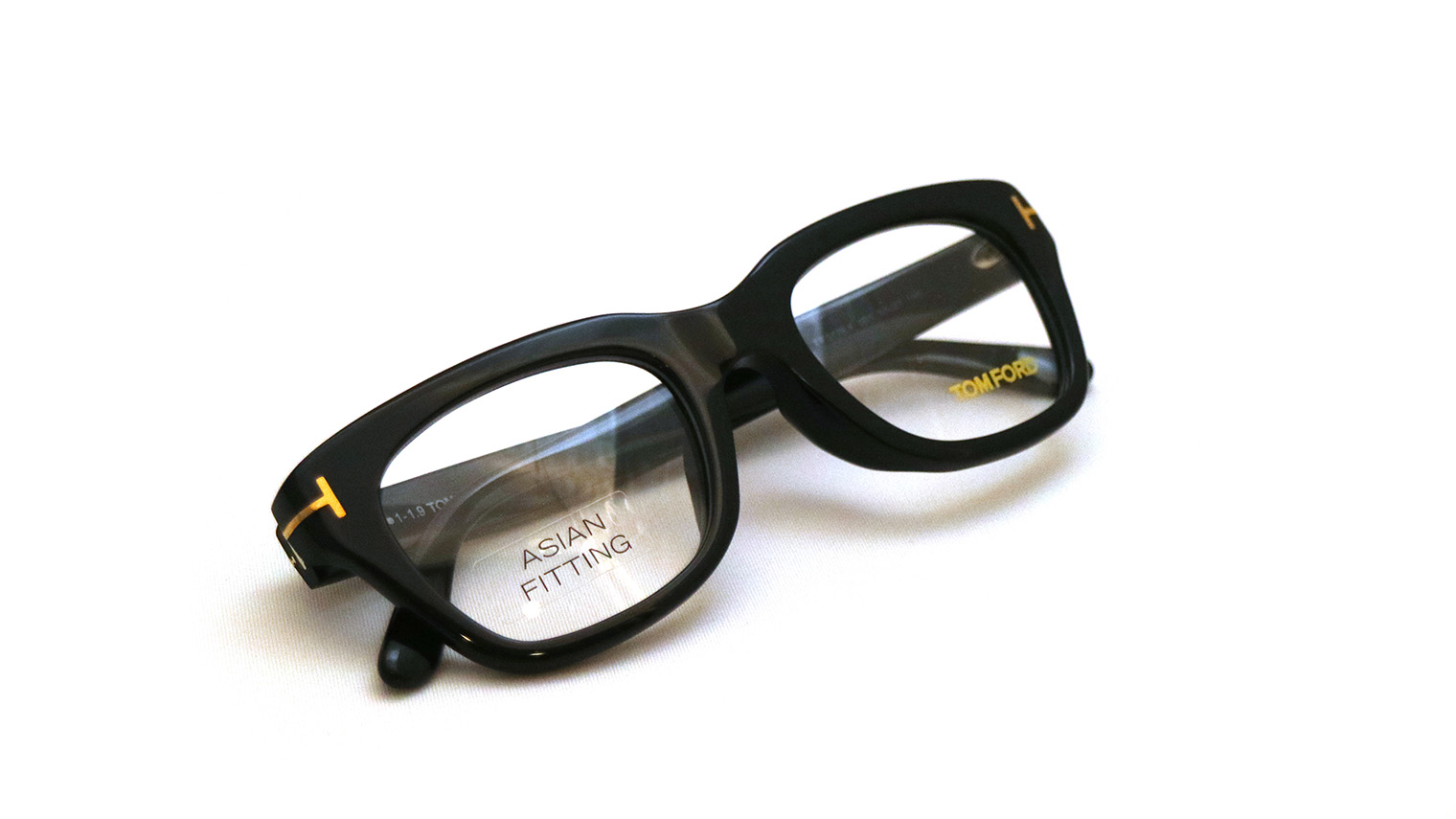 Tom Ford Eyewear 多数ご用意ございます フレンチテイストのメガネ店 Beauxeyux ボズュー 自由が丘 麻布十番