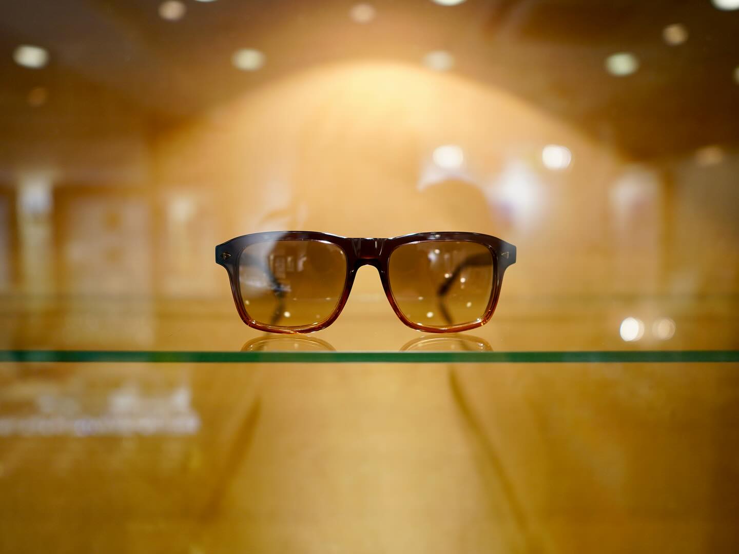 brand: BRUNELLO CUCINELLI
model :BC4014S
col:100532

本日はブルネロクチネリのサングラスをご紹介します！

上品なブラウングラデーションのフレーム。
ブリッジラインが高く設計されているのもポイントです。

どんな服装にも合わせやすいサングラスです。

商品に関するお問い合わせはDM、お電話、メールでも受付しておりますのでお気軽に問い合わせください。

?shop data?
最寄り駅 自由か?丘
正面口出口から歩いて約５分て?す。
住所 152-0035
東京都目黒区自由か?丘1-16-13ヒルス?自由か?丘1F
?03-5731-6612
info＠beauxyeux.jp

Today we'll be introducing Brunello Cucinelli sunglasses! 

These frames have an elegant brown gradient. 

Another key feature is the high bridge line. 

These sunglasses will go well with any outfit. 

If you have any questions about our products, please feel free to contact us via direct mail, phone, or email.

? shop information?
SHOP beauxyeux Jiyugaoka
ZIPCODE 152-0035
1F Hills Jiyugaoka 1-16-13
Jiyugaoka Meguro-ku Tokyo JAPAN
?+81-35731-6612
info@beauxyeux.jp

#自由か?丘 
#ホ?ス?ュー自由か?丘



@beauxyeux_azabu
@brunellocucinelli_brand