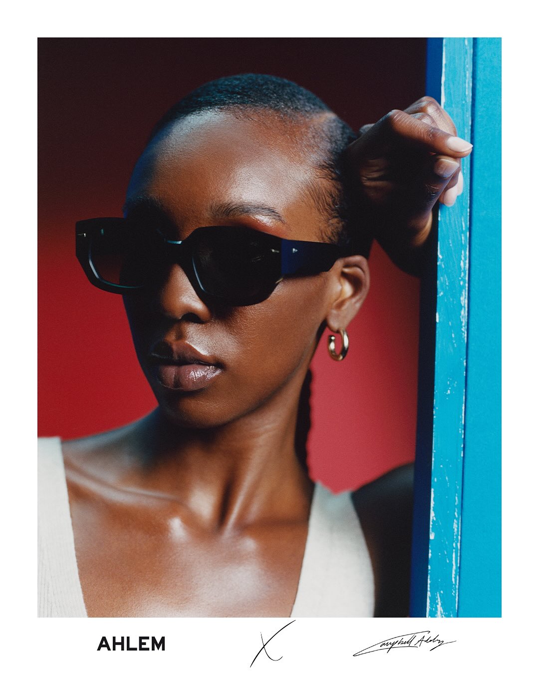 AHLEMの特別なコラボレーションアイテムが本日、2025年10月11日(土)より発売です！

アセテートとメタル各1型ずつ（合計2型）?の展開となっています！

AHLEMから英国とガーナにルーツを持つフォトグラファーである?Campbell Addy（キャンベル・アディ）?とのコラボレーションコレクションを発表します。
?
本コレクションは、1960年代の西アフリカにおける自由な自己表現と、Addy自身のロンドンでの経験から着想を得た本コレクションは文化の融合と個性の力強さを体現しています。

アセテート：Matt Black(新色) / サイズ：48-23?

メタル：Champagne / サイズ：56-18

限定数：?各250本限定 シリアルナンバー入り

ケース：オレンジ色のヴィーガンレザーケース（ショルダーストラップ付き）

クリーニングクロス：Campbell Addy本人のアートワークをプリントしたデザイン
?
●Campbell Addy
イギリスとガーナにルーツを持つフォトグラファー。
多様な背景に根ざした視点から「アイデンティティ」を探求する作品で知られています。
セントラル・セント・マーチンズ卒業後、Forbes 30 Under 30?や?British Fashion Awards?などで高く評価され、
2024年には英国王立写真協会賞を受賞。2025年にはアトランタのSCAD FASH Museumで米国初の個展を開催しました。

?商品に関するお問い合わせはDM、お電話、メールでも受付しておりますのでお気軽に問い合わせください。

?shop data?
最寄り駅 自由か?丘
正面口出口から歩いて約５分て?す。
住所 152-0035
東京都目黒区自由か?丘1-16-13ヒルス?自由か?丘1F
?03-5731-6612
info＠beauxyeux.jp

Special collaboration items from AHLEM will be available from today, Saturday, October 11, 2025! 

Two styles in total, one in acetate and one in metal, are available! 

AHLEM is pleased to announce a collaboration collection with Campbell Addy, a photographer with roots in the UK and Ghana. 

Inspired by the free self-expression of 1960s West Africa and Addy's own experiences in London, this collection embodies the fusion of cultures and the strength of individuality. 

Acetate: Matte Black (New Color) / Size: 48-23

Metal: Champagne / Size: 56-18

Limited Edition: 250 pieces each, individually numbered

Case: Orange vegan leather case (with shoulder strap)

Cleaning Cloth: Campbell Addy's artwork printed on it

?For product inquiries, please feel free to contact us via direct mail, phone, or email.

? shop information?
SHOP beauxyeux Jiyugaoka
ZIPCODE 152-0035
1F Hills Jiyugaoka 1-16-13
Jiyugaoka Meguro-ku Tokyo JAPAN
?+81-35731-6612
info@beauxyeux.jp


#自由か?丘 
#ホ?ス?ュー自由か?丘



@beauxyeux_azabu
@beauxyeux_jiyugaoka 
@ahlem