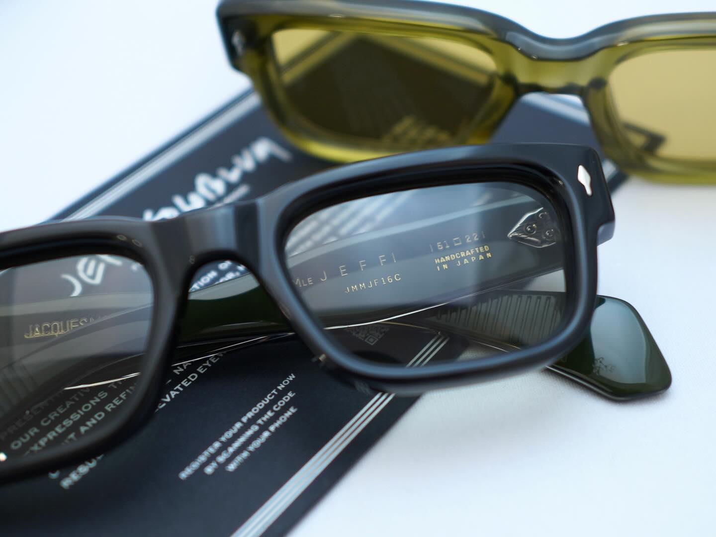 brand:JACQUES MARIE MAGE
model: JEFF
col:Cobra,Volvox

JACQUES MARIE MAGEより人気モデル"JEFF"の新色が本日入荷しました！

前回リリース時は、ブラックの生産がなかったため待望の新色となっています！

Volvoxカラーもめちゃくちゃかっこいいです。

今回も生産数はかなり少ないので、お探しの方がいらっしゃいましたらお早めに。

商品に関するお問い合わせはDM、お電話、メールでも受付しておりますのでお気軽に問い合わせください。
※当店はご予約は必要なくどなた様もご来店頂けます。

︎shop data︎
最寄り駅 自由が丘
正面口出口から歩いて約５分です。
住所 152-0035
東京都目黒区自由が丘1-16-13ヒルズ自由が丘1F
︎03-5731-6612
info＠beauxyeux.jp

New colors of the popular model "JEFF" from JACQUES MARIE MAGE arrived in stock today! 

This is a long-awaited new color, as black was not produced during the previous release! 

The Volvox color is also incredibly cool. 

Production numbers are again very limited this time, so if you're looking for one, be sure to get in quick. 

We also accept product inquiries via DM, phone, and email, so please feel free to contact us. 
*Anyone can visit our store without making a reservation.

︎ shop information︎
SHOP beauxyeux Jiyugaoka
ZIPCODE 152-0035
1F Hills Jiyugaoka 1-16-13
Jiyugaoka Meguro-ku Tokyo JAPAN
︎+81-35731-6612
info@beauxyeux.jp



#自由が丘 
眼鏡店
ボズュー自由が丘
tokyo 
opticalstore 
opticien 
@beauxyeux_azabu
@jacquesmariemage