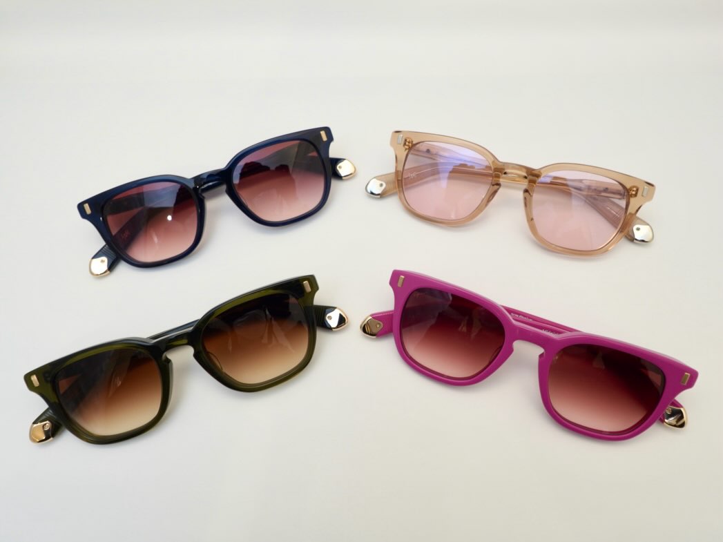 【Eque.Mのフェア開催中です！】

今回はEque.M「Midnight Drop」のご紹介です。

いつもご来店いただき、誠にありがとうございます。

現在開催中のEque.Mフェアは、いよいよ明日が最終日となります。

気になっていたモデルを実際にお試しいただける、この機会をぜひお見逃しなく。

皆様のご来店を心よりお待ちしております。

brand : Eque.M
model : Midnight Drop
color : 【NV】【IO】【HP】【PB】

shop data 
::: ボズュー麻布 :::
最寄り駅 麻布十番駅
5b出口から徒歩約1分
住所 106-0045
東京都港区麻布十番1-10-12須田ビル 1F
03-6230-9983
azabu@beauxyeux.jp 

This time, we will introduce Eque.M "Midnight Drop".

Thank you very much for always visiting our store.

Tomorrow is finally the last day of the current Eque.M fair.

Don't miss this opportunity to actually try the model you were interested in.

We look forward to your visit.

Shop Information 
::: Beauxyeux Azabu :::
Nearest Station: Azabu-Juban Station
Approximately 1-minute walk from Exit 5b
Address: 1F Suda Building, 1-10-12 Azabu-Juban, Minato-ku, Tokyo 106-0045
03-6230-9983
azabu@beauxyeux.jp

@beauxyeux_jiyugaoka