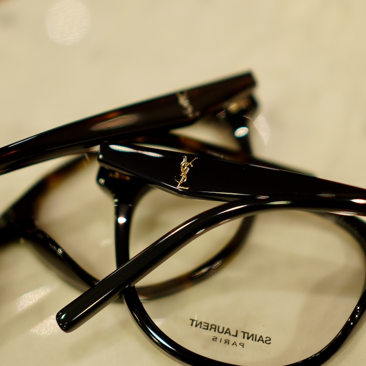 SAINT LAURENT新作のキャッツアイシェイプ『SL M188/F』入荷しました。