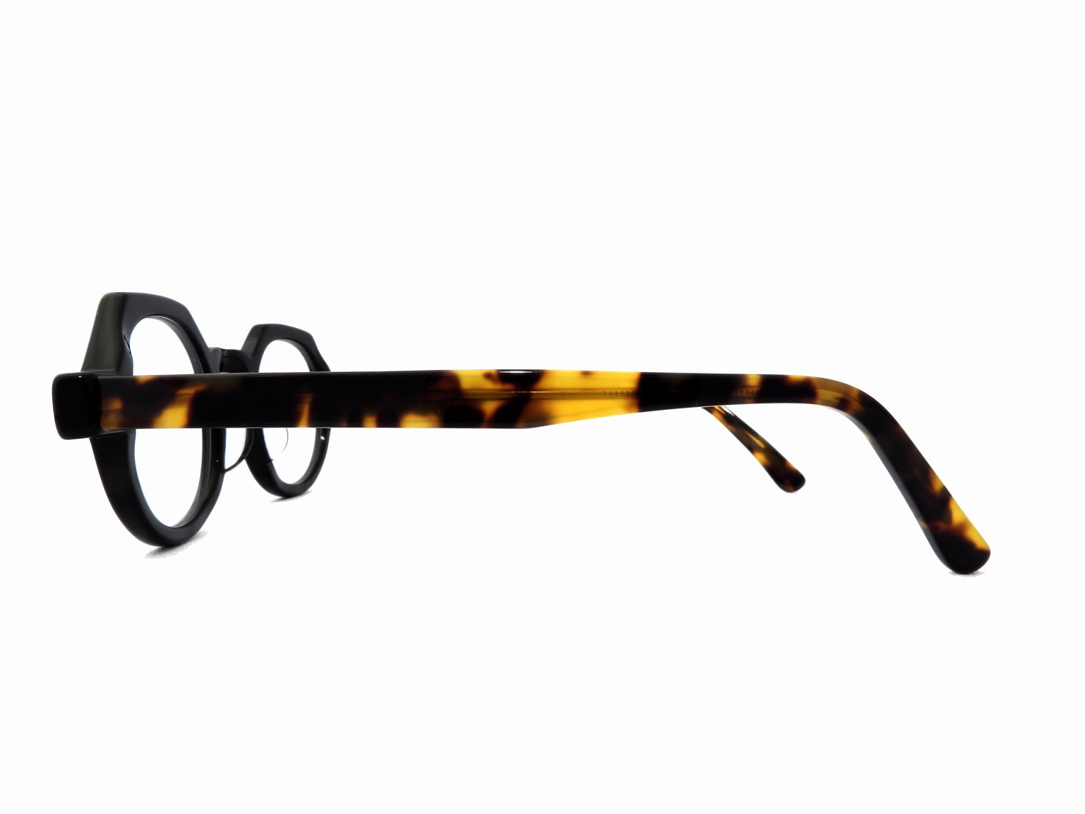 Francis Klein おすすめのエスプリ眼鏡 | フレンチテイストのメガネ店 